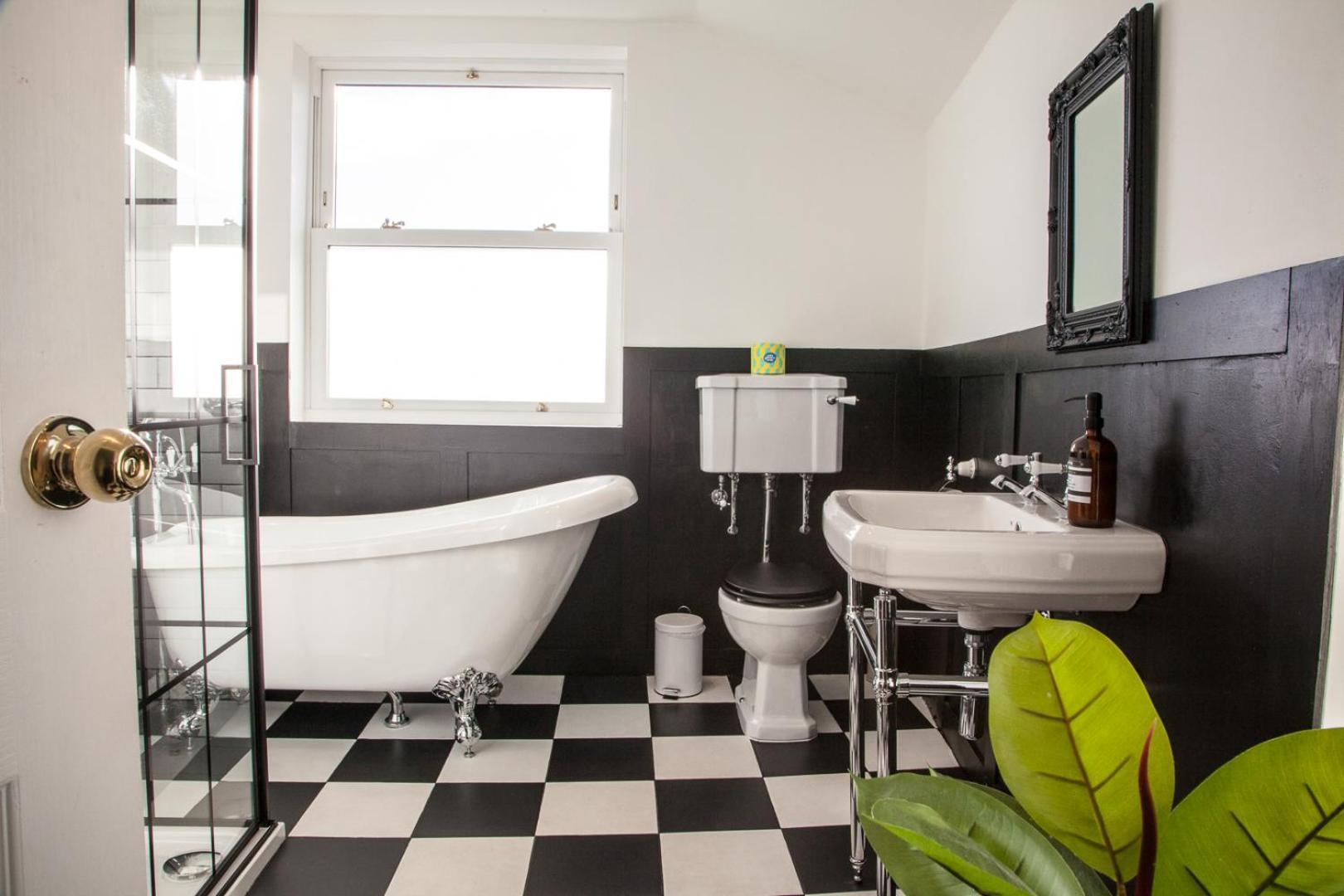 Вилла Stunning Scottish Hot Tub Getaway Гейтхаус-оф-Флит Экстерьер фото
