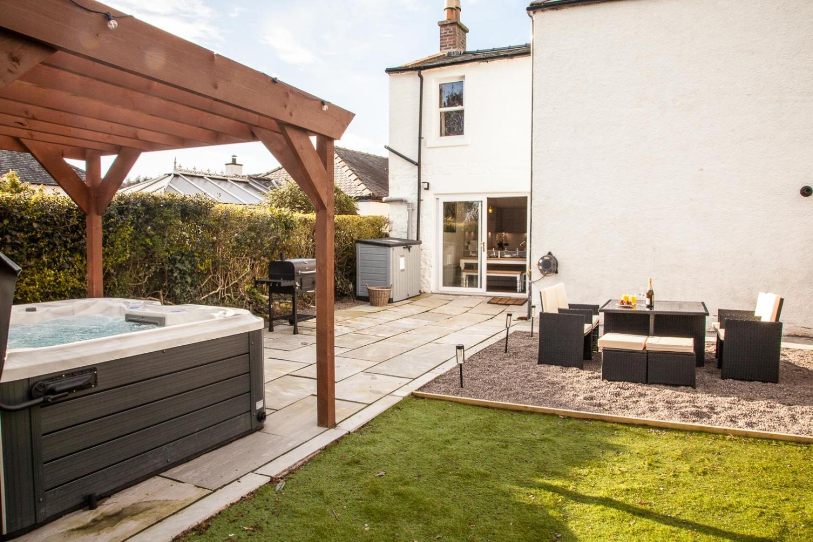 Вилла Stunning Scottish Hot Tub Getaway Гейтхаус-оф-Флит Экстерьер фото